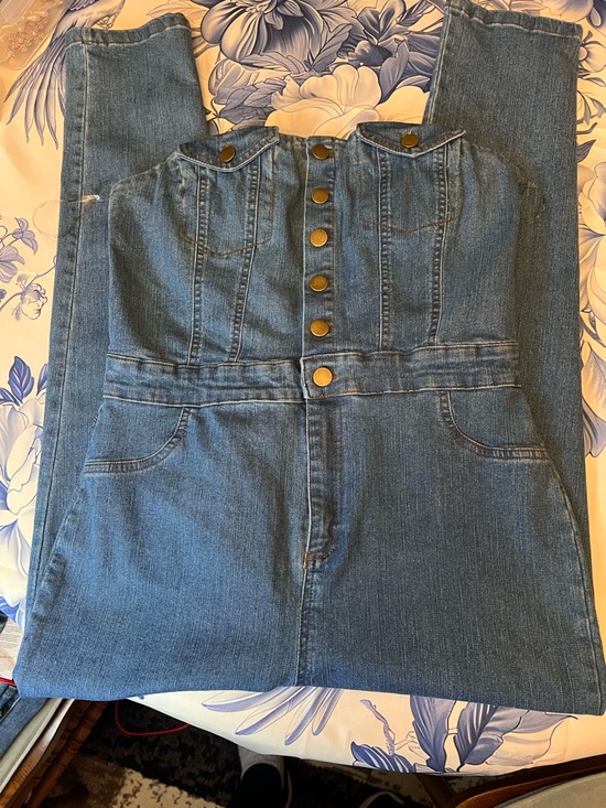 Strapless High-Rise Denim Jumpsuit in Blue - Picture 15 of 16